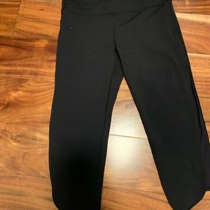 Ivviva cropped leggings